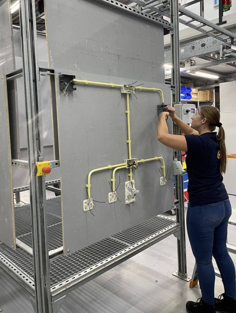 fleur elektrotechniek werkvoorbereiding opleiding vakwijs